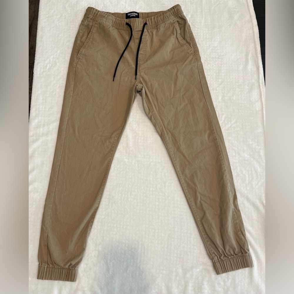 Denizen from Levi's Men's Beige Joggers